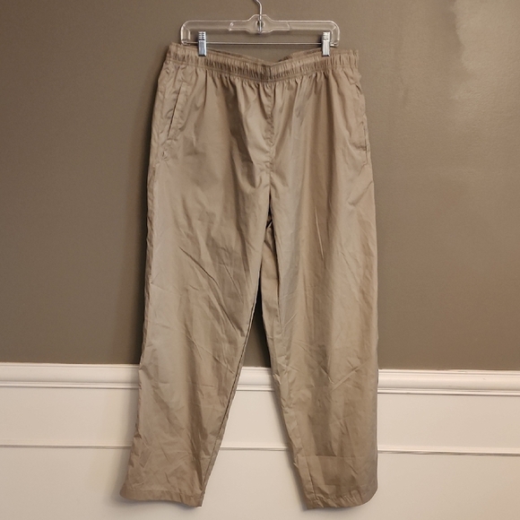 Izod Tan Classic Straight-Leg Golf Pants - Picture 1 of 12